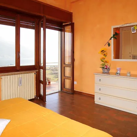 Casa Dotti 330s *